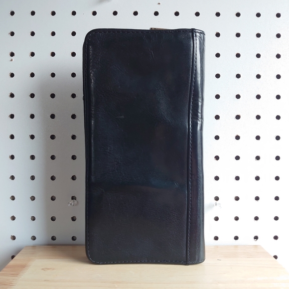 Fossil Estate Multi Passport Genuine Cowhide Leather Unisex Case MLG0084001 - Picture 2 of 15